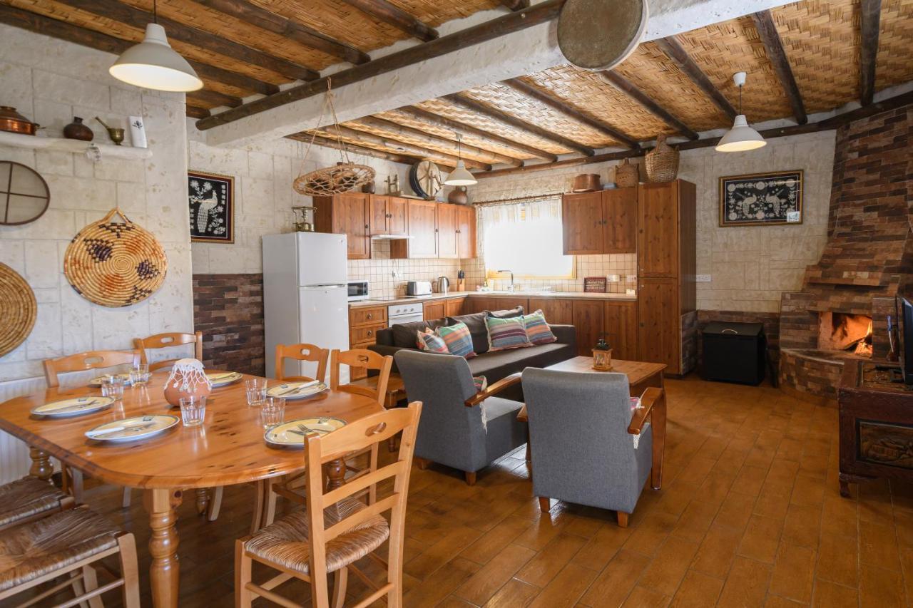 Vasiliou House בית נופש *